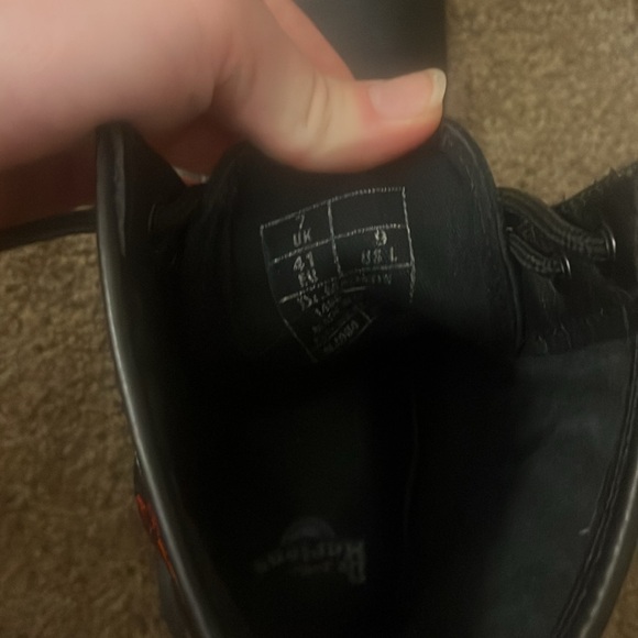 Rose Embroidered Dr Martens - Picture 5 of 5